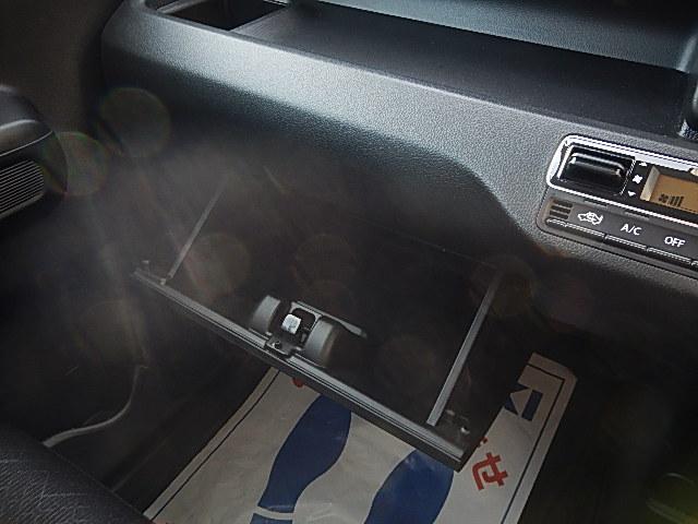 ワゴンＲ ＦＸ　４型　４ＷＤ　オーディオレス　セーフティサポート　オートライト　プッシュスタート　シートヒーター　オートエアコン　スズキセーフティーサポート　４ＷＤ　衝突被害軽減システム　アイドリングストップ　横滑り防止機能　衝突安全ボディ　盗難防止システム（33枚目）