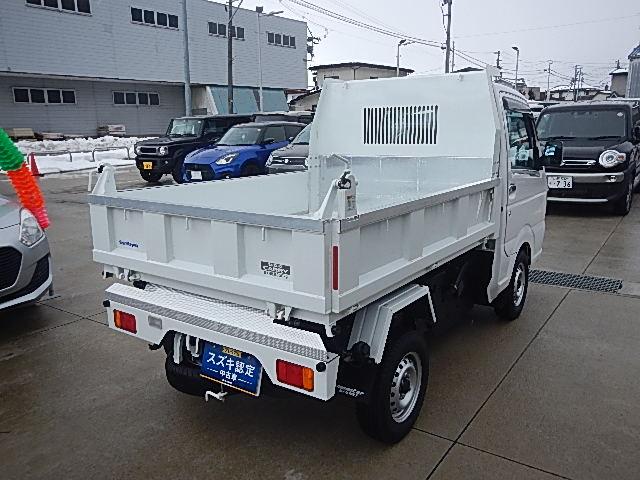キャリイトラック 頑丈ダンプ　６型　４ＷＤ　５ＭＴシフト　パワーウインド　オートライト　スズキセーフティーサポート　４ＷＤ　盗難防止システム　衝突被害軽減システム（5枚目）