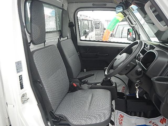 キャリイトラック 頑丈ダンプ　６型　４ＷＤ　５ＭＴシフト　パワーウインド　オートライト　スズキセーフティーサポート　４ＷＤ　盗難防止システム　衝突被害軽減システム（8枚目）