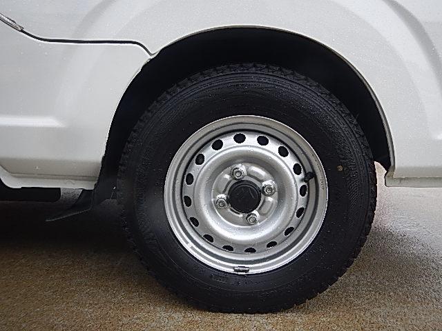 キャリイトラック 頑丈ダンプ　６型　４ＷＤ　５ＭＴシフト　パワーウインド　オートライト　スズキセーフティーサポート　４ＷＤ　盗難防止システム　衝突被害軽減システム（16枚目）