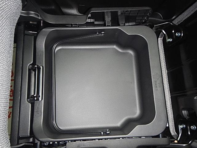 ワゴンＲスマイル ＨＹＢＲＩＤ　Ｘ　３型　４ＷＤ　全方位カメラ　スズキコネクト通信機器　オートライト　Ｂｌｕｅｔｏｏｔｈ　スライドドア　純正ナビ　プッシュスタート　シートヒーター　オートエアコン　スズキセーフティーサポート　横滑り防止機能　盗難防止システム（40枚目）