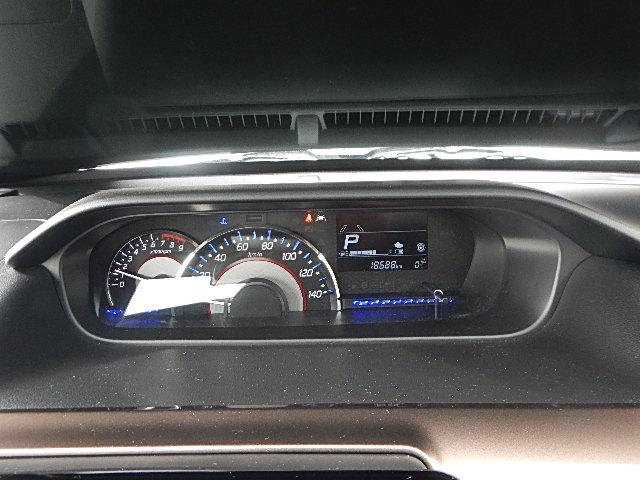 �Z���^�[���[�^�[�Ȃ̂œ���҂̕��Ə������L�����܂��B