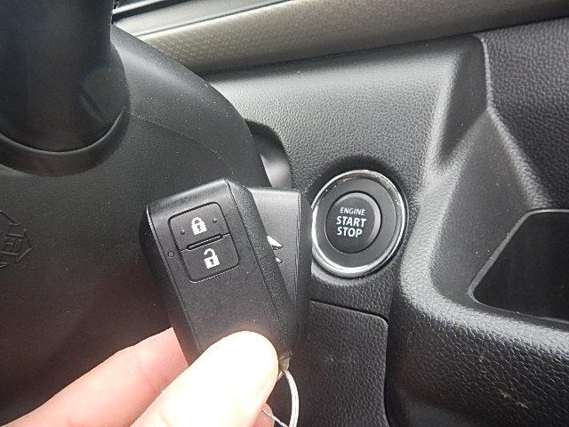 ワゴンＲ ＦＸ　４型　４ＷＤ　オーディオレス　オートライト　プッシュスタート　シートヒーター　オートエアコン　スズキセーフティーサポート　４ＷＤ　衝突被害軽減システム　アイドリングストップ　横滑り防止機能　盗難防止システム（16枚目）