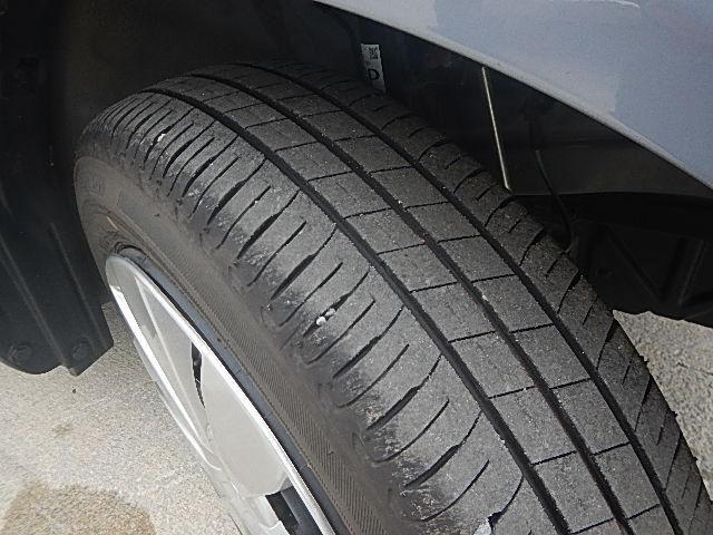 ワゴンＲ ＦＸ　４型　４ＷＤ　オーディオレス　オートライト　プッシュスタート　シートヒーター　オートエアコン　スズキセーフティーサポート　４ＷＤ　衝突被害軽減システム　アイドリングストップ　横滑り防止機能　盗難防止システム（22枚目）