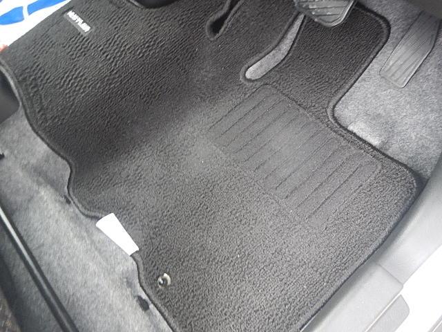 ハスラー ＨＹＢＲＩＤ　Ｇ　ＦＦ　ナビ　オートライト　Ｂｌｕｅｔｏｏｔｈ　ナビ　プッシュスタート　シートヒーター　オートエアコン　スズキセーフティーサポート　衝突被害軽減システム　アイドリングストップ　横滑り防止機能　衝突安全ボディ（41枚目）