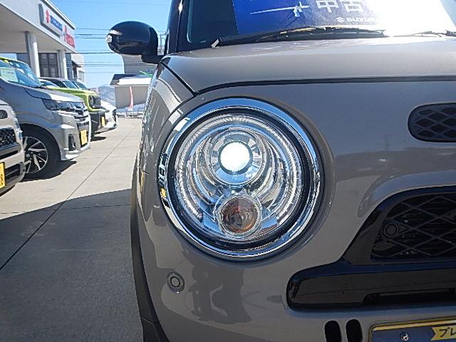 アルトラパンＬＣ ＬＣ　ＨＹＢＲＩＤ　Ｘ　６型　４ＷＤ　オーディオレス　オートライト　プッシュスタート　シートヒーター　オートエアコン　スズキセーフティーサポート　４ＷＤ　アイドリングストップ　横滑り防止機能　衝突安全ボディ　盗難防止システム（21枚目）