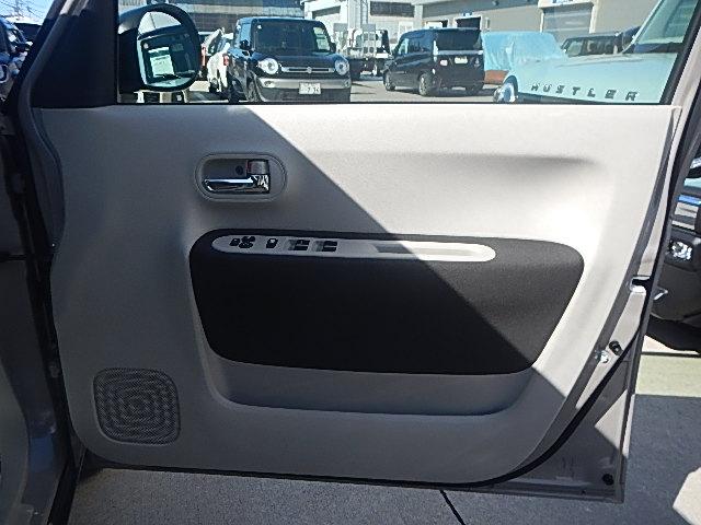 アルトラパンＬＣ ＬＣ　ＨＹＢＲＩＤ　Ｘ　６型　４ＷＤ　オーディオレス　オートライト　プッシュスタート　シートヒーター　オートエアコン　スズキセーフティーサポート　４ＷＤ　アイドリングストップ　横滑り防止機能　衝突安全ボディ　盗難防止システム（39枚目）