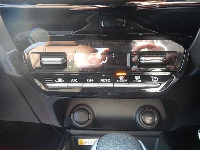 フロンクス １型　４ＷＤ　全方位カメラ　携帯電話置き型充電機能　バックカメラ　オートライト　Ｂｌｕｅｔｏｏｔｈ　純正ナビ　プッシュスタート　シートヒーター　オートエアコン　スズキセーフティーサポート　４ＷＤ　衝突被害軽減システム　　横滑り防止機能（29枚目）