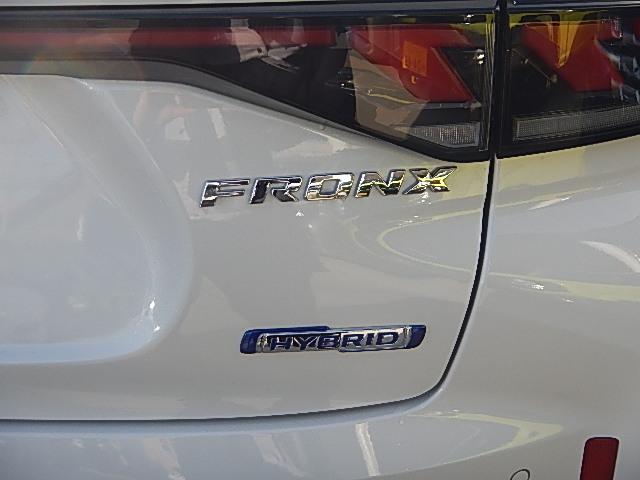フロンクス １型　４ＷＤ　全方位カメラ　携帯電話置き型充電機能　バックカメラ　オートライト　Ｂｌｕｅｔｏｏｔｈ　純正ナビ　プッシュスタート　シートヒーター　オートエアコン　スズキセーフティーサポート　４ＷＤ　衝突被害軽減システム　　横滑り防止機能（45枚目）