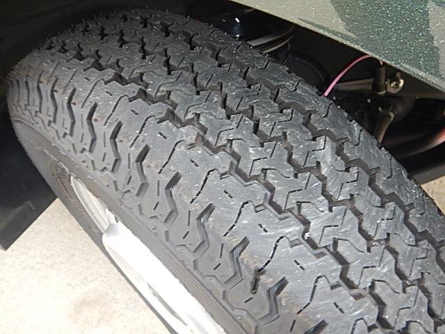 スーパーキャリイ スーパーキャリイ　Ｌ　５型　パートタイム４ＷＤ　５ＭＴシフト　オーディオレス　キーレスキー　パワーウインド　オートライト　スズキセーフティーサポート　４ＷＤ　衝突被害軽減システム（20枚目）