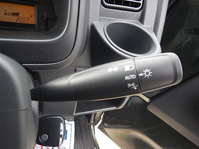 スーパーキャリイ スーパーキャリイ　Ｌ　５型　パートタイム４ＷＤ　５ＭＴシフト　オーディオレス　キーレスキー　パワーウインド　オートライト　スズキセーフティーサポート　４ＷＤ　衝突被害軽減システム（26枚目）