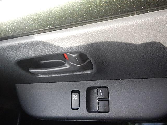 スーパーキャリイ スーパーキャリイ　Ｌ　５型　パートタイム４ＷＤ　５ＭＴシフト　オーディオレス　キーレスキー　パワーウインド　オートライト　スズキセーフティーサポート　４ＷＤ　衝突被害軽減システム（33枚目）