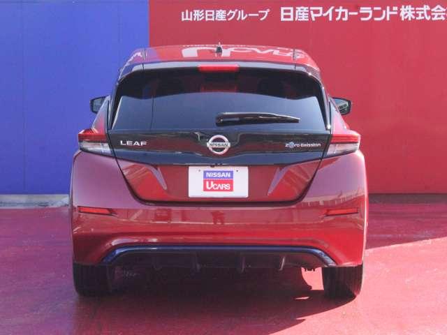 G リーフ【40kw】■純正ナビ■アラウンドビューカメラ■アルミホイール■プロパイロット■全席シートヒーター■プライバシーガラス■諸突被害軽減ブレーキ■ETC■(9枚目)