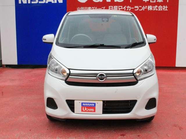 660 X ■アラウンドビューモニター■シートヒーター■衝突被害軽減ブレーキ■横滑り防止■CD付ラジオオーディオ■バックカメラ■オートエアコン■(8枚目)