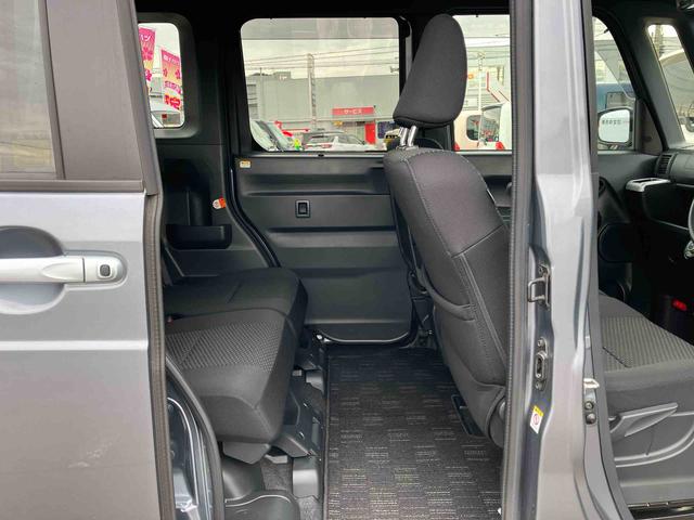 ピクシスメガ Ｌ　ＳＡＩＩＩ　２ＷＤ　ＣＶＴ　６６０ｃｃ　ＥＴＣ車載器　ドライブレコーダー　衝突被害軽減ブレーキ　横滑り防止装置　ＡＢＳ　運転席・助手席エアバッグ　アイドリングストップ　プッシュボタンスタート　両側電動スライドドア（69枚目）