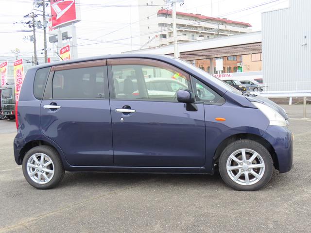 ムーヴ Ｘ　２ＷＤ　ＣＶＴ　６６０ｃｃ　運転席・助手席エアバッグ　ＡＢＳ　純正オーディオ　オートエアコン　ベンチシート　アイドリングストップ　プッシュボタンスタート　キーフリーシステム　ワンオーナー車（4枚目）