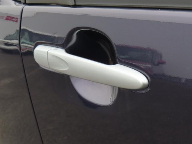 ムーヴ Ｘ　２ＷＤ　ＣＶＴ　６６０ｃｃ　運転席・助手席エアバッグ　ＡＢＳ　純正オーディオ　オートエアコン　ベンチシート　アイドリングストップ　プッシュボタンスタート　キーフリーシステム　ワンオーナー車（15枚目）