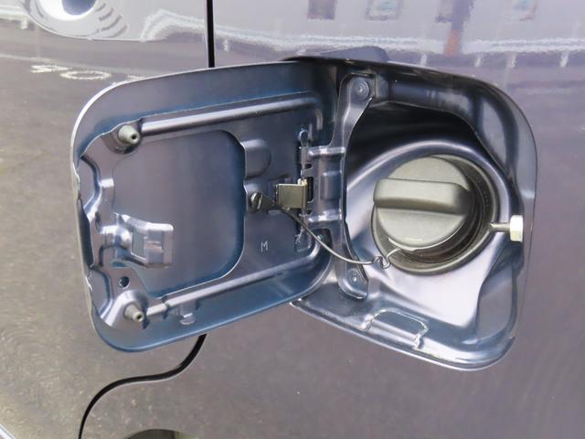 ムーヴ Ｘ　２ＷＤ　ＣＶＴ　６６０ｃｃ　運転席・助手席エアバッグ　ＡＢＳ　純正オーディオ　オートエアコン　ベンチシート　アイドリングストップ　プッシュボタンスタート　キーフリーシステム　ワンオーナー車（24枚目）