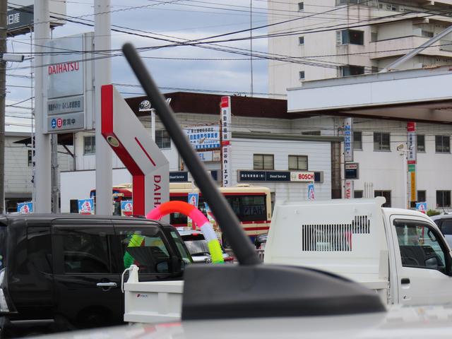 キャスト スタイルＧ　ＳＡＩＩ　４ＷＤ　ＣＶＴ　６６０ｃｃ　ナビ　衝突被害軽減ブレーキ　横滑り防止装置　ＡＢＳ　アイドリングストップ　プッシュボタンスタート　オートエアコン　ベンチシート　純正アルミホイール　ワンオーナー車（23枚目）