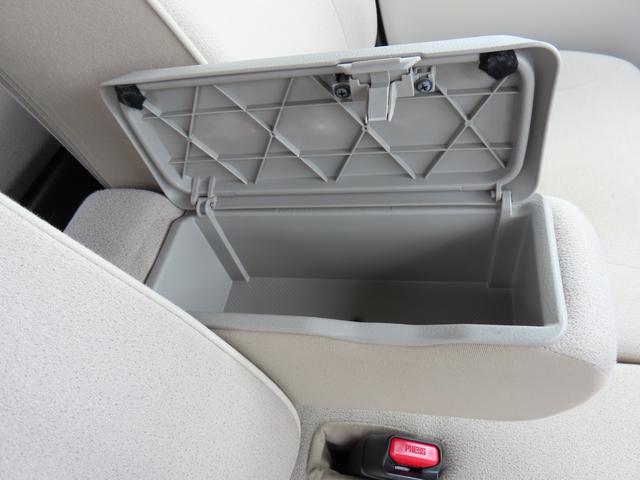 ムーヴキャンバス Ｘリミテッドメイクアップ　ＳＡＩＩ　２ＷＤ　ＣＶＴ　６６０ｃｃ　ナビ　フルセグＴＶ　両側電動スライドドア　衝突被害軽減ブレーキ　横滑り防止装置　ＡＢＳ　アイドリングストップ　プッシュボタンスタート　オートエアコン　ワンオーナー車（58枚目）
