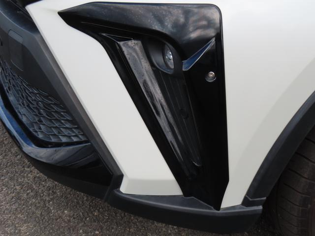 Ｃ－ＨＲ Ｇ　モード　ネロ　セーフティプラス　２ＷＤ　ＣＶＴ　１８００ｃｃ　ナビ　全方位モニター　ＥＴＣ車載器　クルーズコントロール　革巻きステアリング　衝突被害軽減ブレーキ　横滑り防止装置　ＡＢＳ　サイドエアバッグ　プッシュボタンスタート（10枚目）
