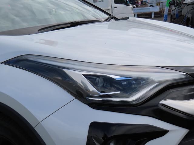 Ｃ－ＨＲ Ｇ　モード　ネロ　セーフティプラス　２ＷＤ　ＣＶＴ　１８００ｃｃ　ナビ　全方位モニター　ＥＴＣ車載器　クルーズコントロール　革巻きステアリング　衝突被害軽減ブレーキ　横滑り防止装置　ＡＢＳ　サイドエアバッグ　プッシュボタンスタート（21枚目）