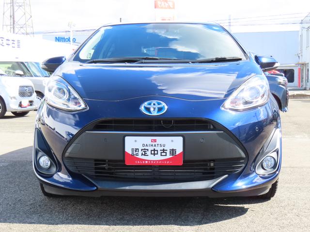 アクア Ｓスタイルブラック　２ＷＤ　ＣＶＴ　ハイブリッド　１５００ｃｃ　ドライブレコーダー　衝突被害軽減ブレーキ　横滑り防止装置　ＡＢＳ　運転席・助手席エアバッグ　ＵＶカットガラス　プッシュボタンスタート（3枚目）