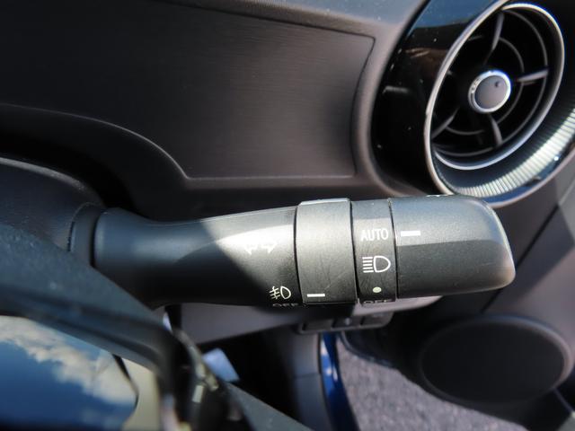 アクア Ｓスタイルブラック　２ＷＤ　ＣＶＴ　ハイブリッド　１５００ｃｃ　ドライブレコーダー　衝突被害軽減ブレーキ　横滑り防止装置　ＡＢＳ　運転席・助手席エアバッグ　ＵＶカットガラス　プッシュボタンスタート（52枚目）