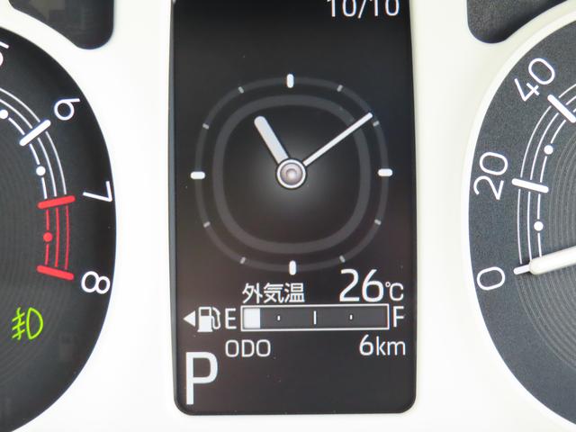 ムーヴキャンバス ストライプスＧ　４ＷＤ　ＣＶＴ　６６０ｃｃ　ナビ　両側電動スライドドア　衝突被害軽減ブレーキ　横滑り防止装置　ＡＢＳ　アイドリングストップ　プッシュボタンスタート　オートエアコン　ベンチシート　ホットカップホルダー（17枚目）