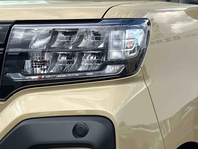 タント ファンクロス　２ＷＤ　ＣＶＴ　６６０ｃｃ　ディスプレイオーディオ　バックモニター　衝突被害軽減ブレーキ　横滑り防止装置　ＡＢＳ　サイドエアバッグ　アイドリングストップ　プッシュボタンスタート　両側電動スライドドア（4枚目）