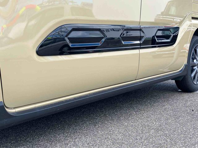 タント ファンクロス　２ＷＤ　ＣＶＴ　６６０ｃｃ　ディスプレイオーディオ　バックモニター　衝突被害軽減ブレーキ　横滑り防止装置　ＡＢＳ　サイドエアバッグ　アイドリングストップ　プッシュボタンスタート　両側電動スライドドア（6枚目）