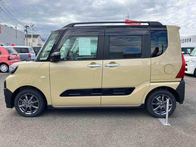 タント ファンクロス　２ＷＤ　ＣＶＴ　６６０ｃｃ　ディスプレイオーディオ　バックモニター　衝突被害軽減ブレーキ　横滑り防止装置　ＡＢＳ　サイドエアバッグ　アイドリングストップ　プッシュボタンスタート　両側電動スライドドア（7枚目）