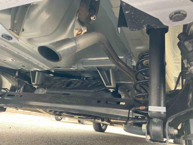 タント ファンクロス　２ＷＤ　ＣＶＴ　６６０ｃｃ　ディスプレイオーディオ　バックモニター　衝突被害軽減ブレーキ　横滑り防止装置　ＡＢＳ　サイドエアバッグ　アイドリングストップ　プッシュボタンスタート　両側電動スライドドア（14枚目）