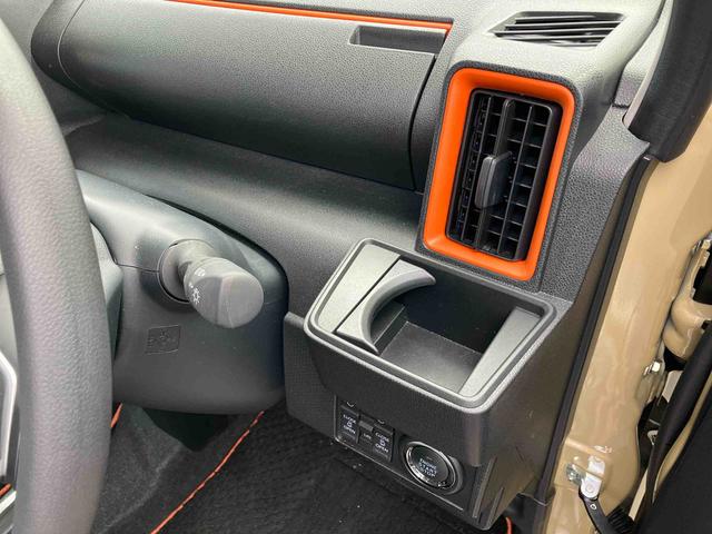 タント ファンクロス　２ＷＤ　ＣＶＴ　６６０ｃｃ　ディスプレイオーディオ　バックモニター　衝突被害軽減ブレーキ　横滑り防止装置　ＡＢＳ　サイドエアバッグ　アイドリングストップ　プッシュボタンスタート　両側電動スライドドア（43枚目）