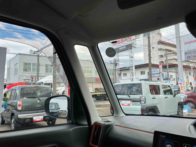 タント ファンクロス　２ＷＤ　ＣＶＴ　６６０ｃｃ　ディスプレイオーディオ　バックモニター　衝突被害軽減ブレーキ　横滑り防止装置　ＡＢＳ　サイドエアバッグ　アイドリングストップ　プッシュボタンスタート　両側電動スライドドア（63枚目）