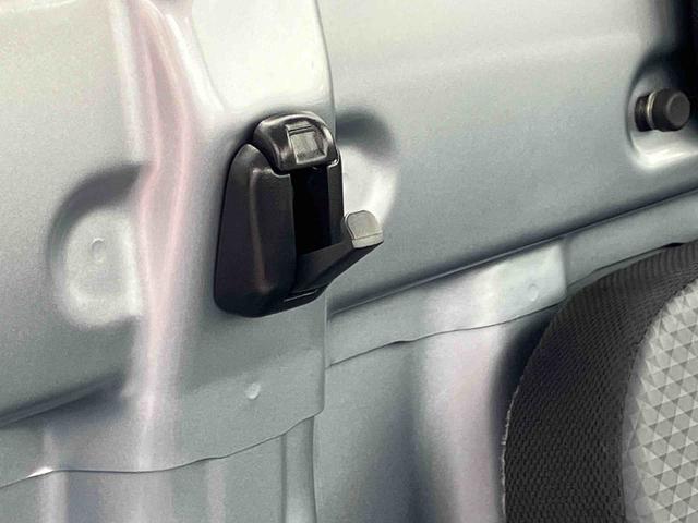 ハイゼットトラック スタンダード　農用スペシャル　４ＷＤ　ＣＶＴ　６６０ｃｃ　衝突被害軽減ブレーキ　横滑り防止装置　ＡＢＳ　運転席・助手席エアバッグ　アイドリングストップ　リヤ４枚リーフスプリング　荷台作業灯　あゆみ板掛テールゲート（74枚目）