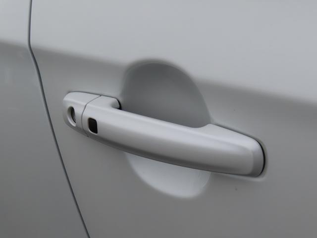 ＳＸ４ Ｓクロス ベースグレード　フルタイム４ＷＤ　６ＡＴ　１６００ｃｃ　運転席・助手席エアバッグ　ナビ　バックモニター　ＥＴＣ車載器　プッシュスタート　オートエアコン　シートヒーター　クルーズコントロール（16枚目）