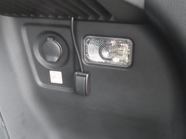 ＳＸ４ Ｓクロス ベースグレード　フルタイム４ＷＤ　６ＡＴ　１６００ｃｃ　運転席・助手席エアバッグ　ナビ　バックモニター　ＥＴＣ車載器　プッシュスタート　オートエアコン　シートヒーター　クルーズコントロール（71枚目）