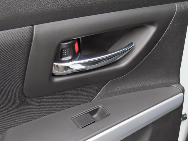 ＳＸ４ Ｓクロス ベースグレード　フルタイム４ＷＤ　６ＡＴ　１６００ｃｃ　運転席・助手席エアバッグ　ナビ　バックモニター　ＥＴＣ車載器　プッシュスタート　オートエアコン　シートヒーター　クルーズコントロール（78枚目）