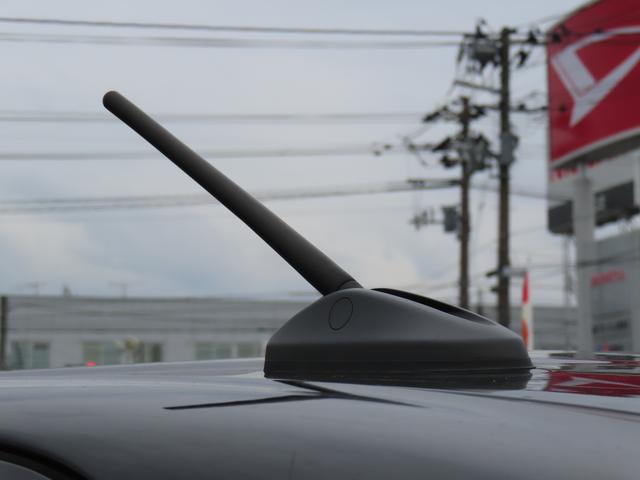 タント Ｘ　２ＷＤ　ＣＶＴ　６６０ｃｃ　ナビ　全方位モニター　衝突被害軽減ブレーキ　横滑り防止装置　ＡＢＳ　アイドリングストップ　プッシュボタンスタート　両側スライドドア　前席シートヒーター　ベンチシート（16枚目）