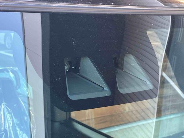 タント カスタムＸ　スマートアシスト搭載　４ＷＤ　ＣＶＴ　６６０ｃｃ　両側電動スライドドア　衝突被害軽減ブレーキ　横滑り防止装置　ＡＢＳ　アイドリングストップ　プッシュボタンスタート　オートエアコン　ベンチシート（19枚目）