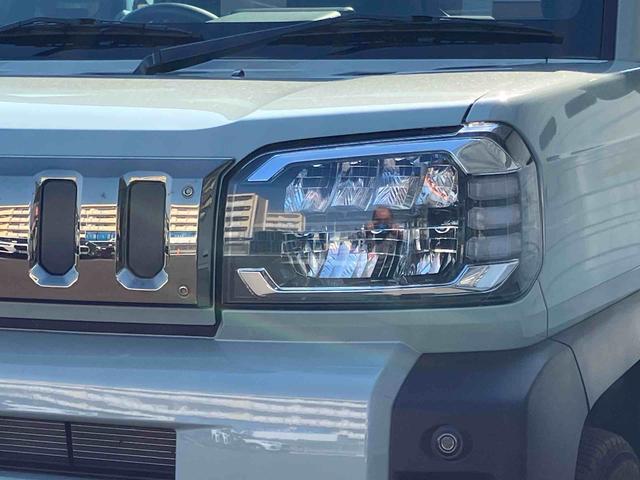 タフト Ｇターボ　ダーククロムベンチャー　２ＷＤ　ＣＶＴ　６６０ｃｃ　ナビ　ドライブレコーダー　全方位モニター　シートヒーター　衝突被害軽減ブレーキ　横滑り防止装置　ＡＢＳ　アイドリングストップ　プッシュボタンスタート　スカイフィールトップ（3枚目）