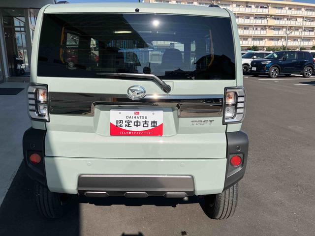 タフト Ｇターボ　ダーククロムベンチャー　２ＷＤ　ＣＶＴ　６６０ｃｃ　ナビ　ドライブレコーダー　全方位モニター　シートヒーター　衝突被害軽減ブレーキ　横滑り防止装置　ＡＢＳ　アイドリングストップ　プッシュボタンスタート　スカイフィールトップ（11枚目）