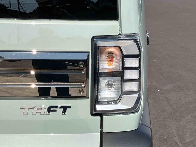 タフト Ｇターボ　ダーククロムベンチャー　２ＷＤ　ＣＶＴ　６６０ｃｃ　ナビ　ドライブレコーダー　全方位モニター　シートヒーター　衝突被害軽減ブレーキ　横滑り防止装置　ＡＢＳ　アイドリングストップ　プッシュボタンスタート　スカイフィールトップ（14枚目）