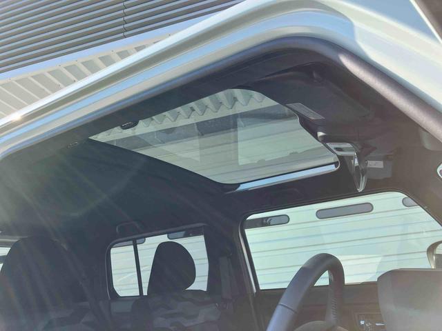 タフト Ｇターボ　ダーククロムベンチャー　２ＷＤ　ＣＶＴ　６６０ｃｃ　ナビ　ドライブレコーダー　全方位モニター　シートヒーター　衝突被害軽減ブレーキ　横滑り防止装置　ＡＢＳ　アイドリングストップ　プッシュボタンスタート　スカイフィールトップ（60枚目）