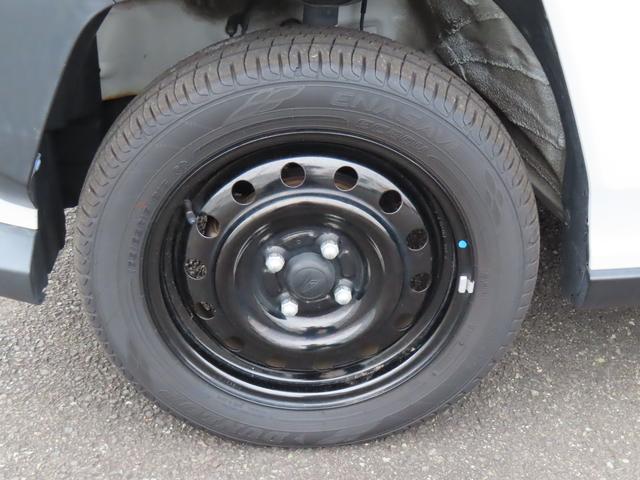 タフト Ｘ　４ＷＤ　ＣＶＴ　６６０ｃｃ　スカイフィールトップ　ナビ　全方位モニター　ＥＴＣ車載器　衝突被害軽減ブレーキ　横滑り防止装置　ＡＢＳ　アイドリングストップ　プッシュボタンスタート　車検整備付（30枚目）