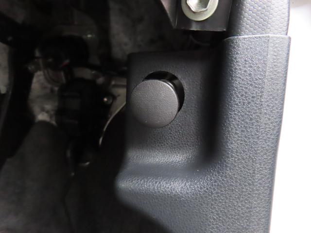 タフト Ｘ　４ＷＤ　ＣＶＴ　６６０ｃｃ　スカイフィールトップ　ナビ　全方位モニター　ＥＴＣ車載器　衝突被害軽減ブレーキ　横滑り防止装置　ＡＢＳ　アイドリングストップ　プッシュボタンスタート　車検整備付（55枚目）