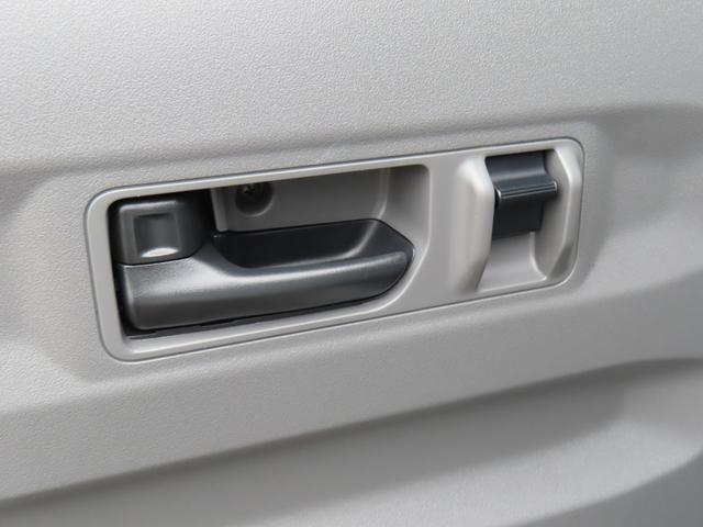 タフト Ｘ　４ＷＤ　ＣＶＴ　６６０ｃｃ　スカイフィールトップ　ナビ　全方位モニター　ＥＴＣ車載器　衝突被害軽減ブレーキ　横滑り防止装置　ＡＢＳ　アイドリングストップ　プッシュボタンスタート　車検整備付（72枚目）