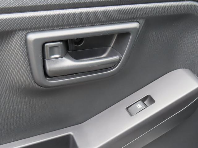 タフト Ｘ　４ＷＤ　ＣＶＴ　６６０ｃｃ　スカイフィールトップ　ナビ　全方位モニター　ＥＴＣ車載器　衝突被害軽減ブレーキ　横滑り防止装置　ＡＢＳ　アイドリングストップ　プッシュボタンスタート　車検整備付（75枚目）