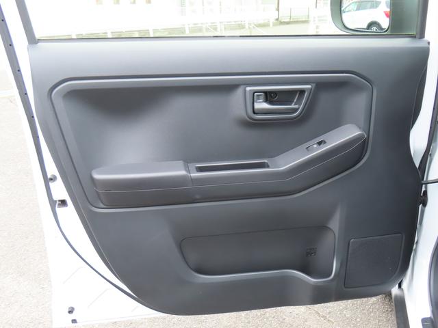 タフト Ｘ　４ＷＤ　ＣＶＴ　６６０ｃｃ　スカイフィールトップ　ナビ　全方位モニター　ＥＴＣ車載器　衝突被害軽減ブレーキ　横滑り防止装置　ＡＢＳ　アイドリングストップ　プッシュボタンスタート　車検整備付（76枚目）